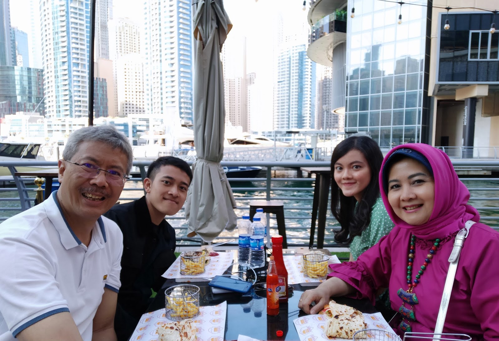 Exploding Color Box UAE Trip 101 Part 4