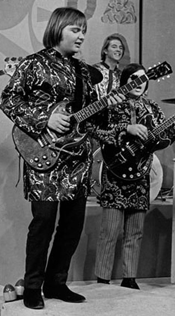 URBAN ASPIRINES Strawberry Alarm Clock Incense And Peppermints 1967