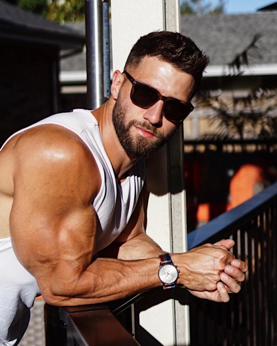 bearded-guys-sunglasses-huge-swole-biceps