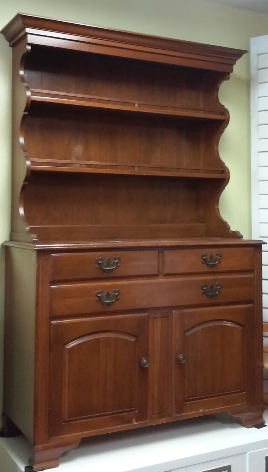 UHURU FURNITURE & COLLECTIBLES SOLD Solid Wood Kitchen Hutch 150