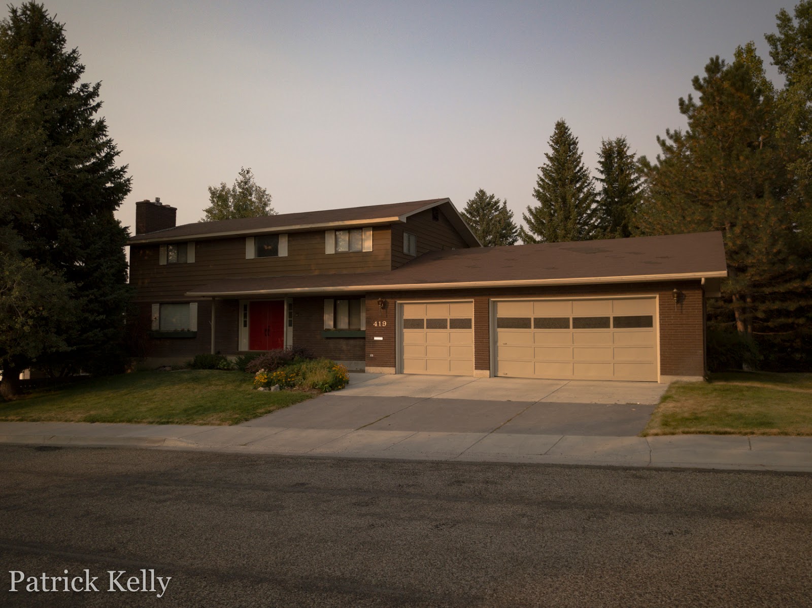 Lowe's Flat Fee Realty Large Home In Quiet Neighborhood