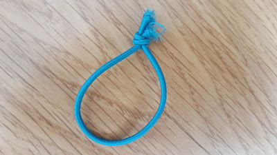 Quick & easy DIY ponytail holders Quick & easy DIY ponytail holders