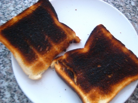 http://1.bp.blogspot.com/-dlSGV61U_Uc/UZY0msW3-HI/AAAAAAAAAIs/9cPFXOgT8sA/s1600/Burnt-Toast.jpg