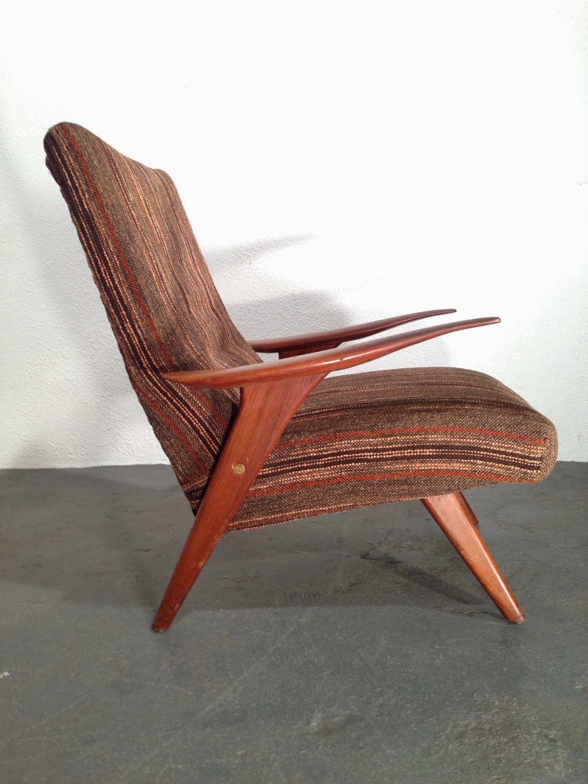 Vintage Furniture Ireland OCD Greaves and Thomas in a Vintage Ireland