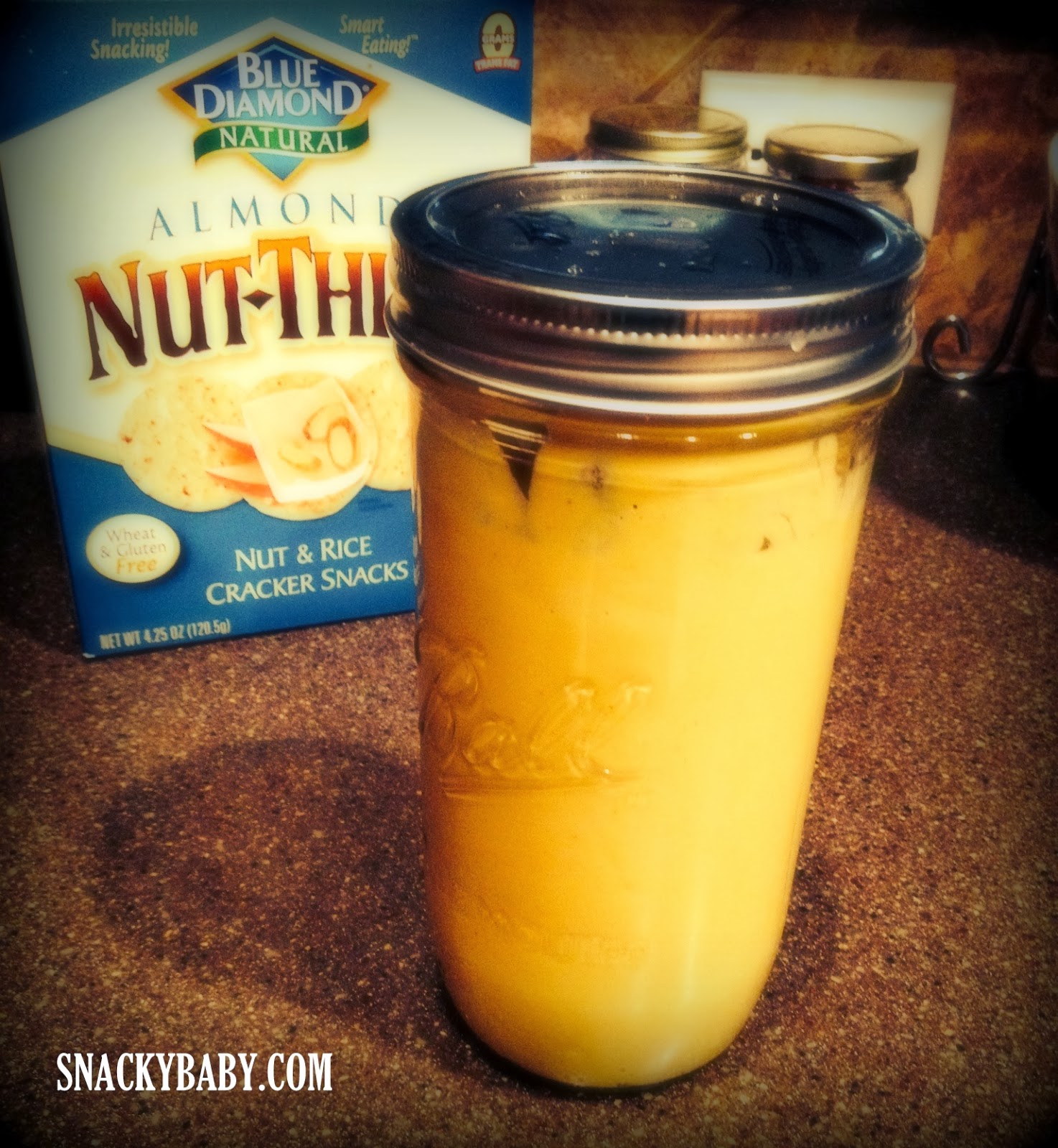 SNACKY BABY Yumm Sauce