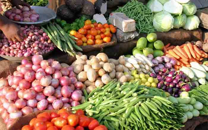 Thiruvananthapuram, News, Kerala, Vegetable, Price, Government, Vegetable, Vegetable price hiked in Kerala