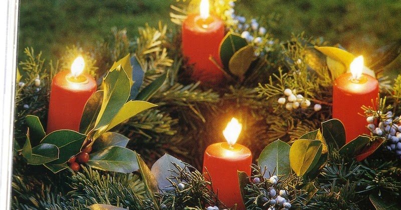 La Couronne de l'Avent avec Bougies : Un Symbole de Lumière et d'Anticipation pour 2024