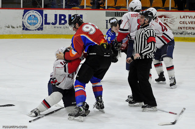 Draudzības spēle JLSS/Zemgale Liberty Flames Liberty University Athletes in Action Jelgavā