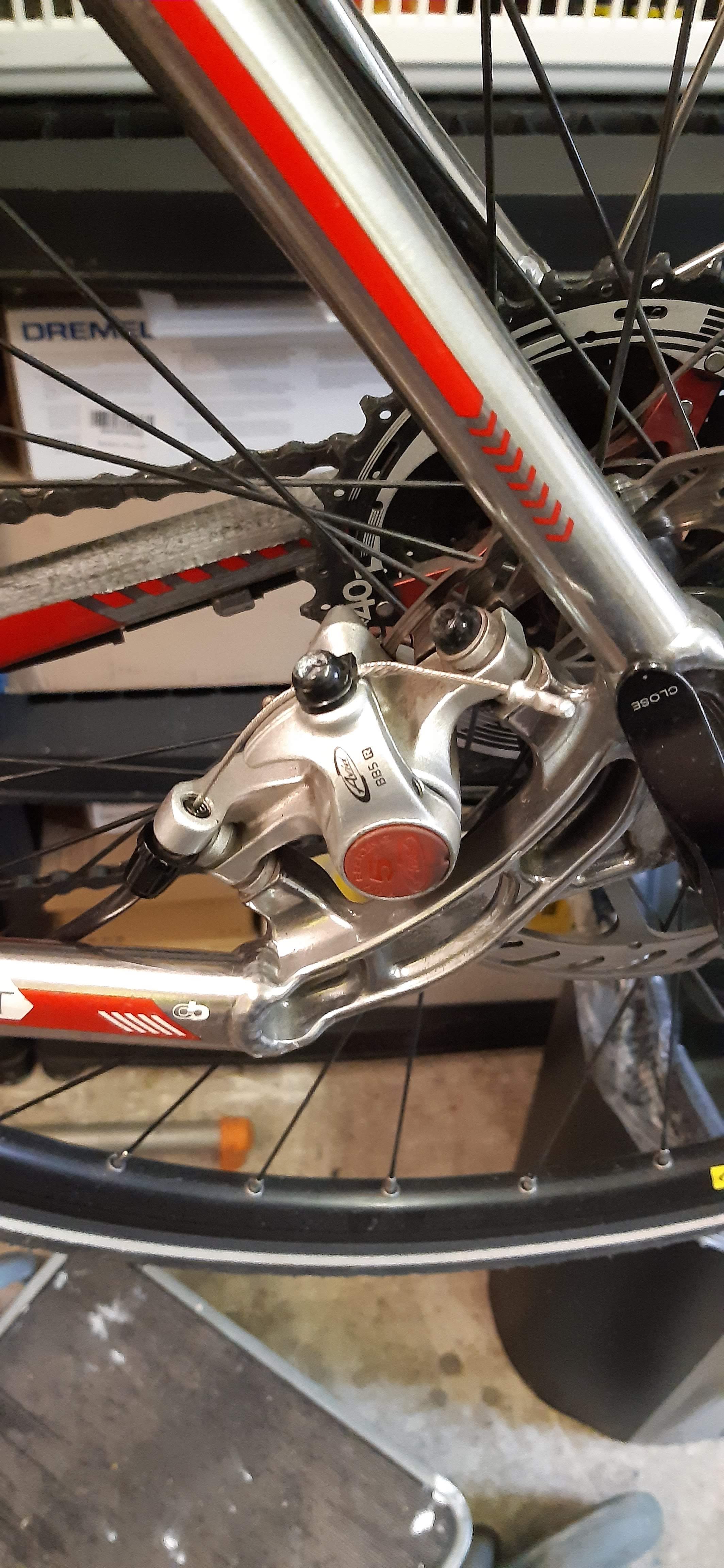 Everyone Likes Pictures Boardman Bike brake upgrade
