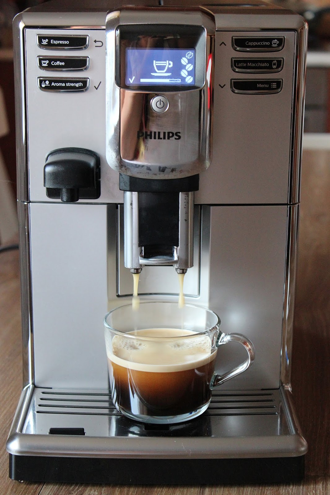 Ekspres PHILIPS 5000 model EP5363/10 recenzja mojego wymarzonego