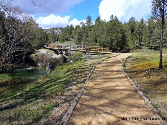 Monumento natural de la Fuentona de Muriel, Soria, Castilla y León