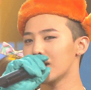 오늘 지드래곤 실제로 눈물 참는 모습 ㅠ | 인스티즈