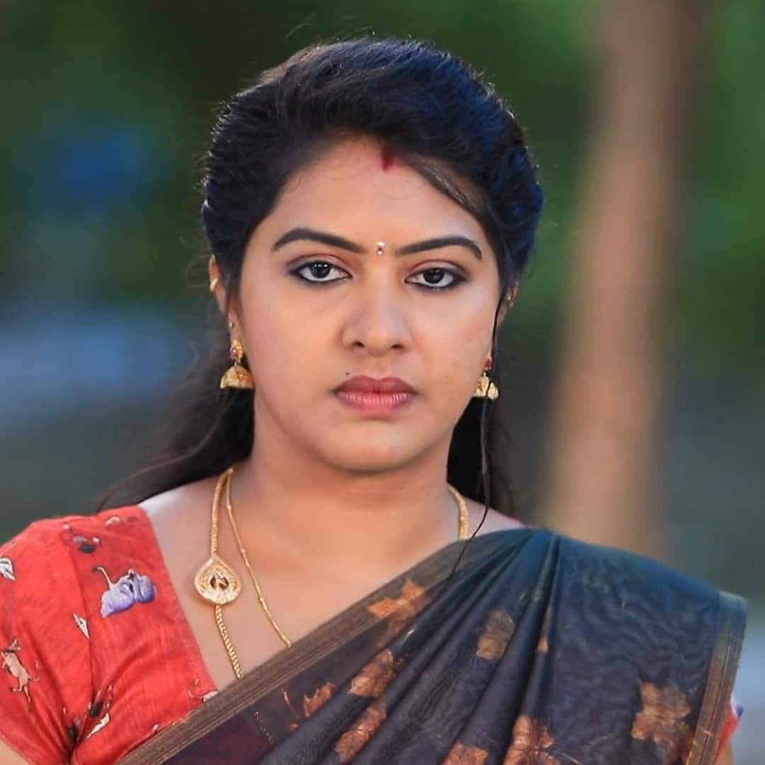 Vijay TV serial Actress Rachitha Mahalakshmi Latest pics