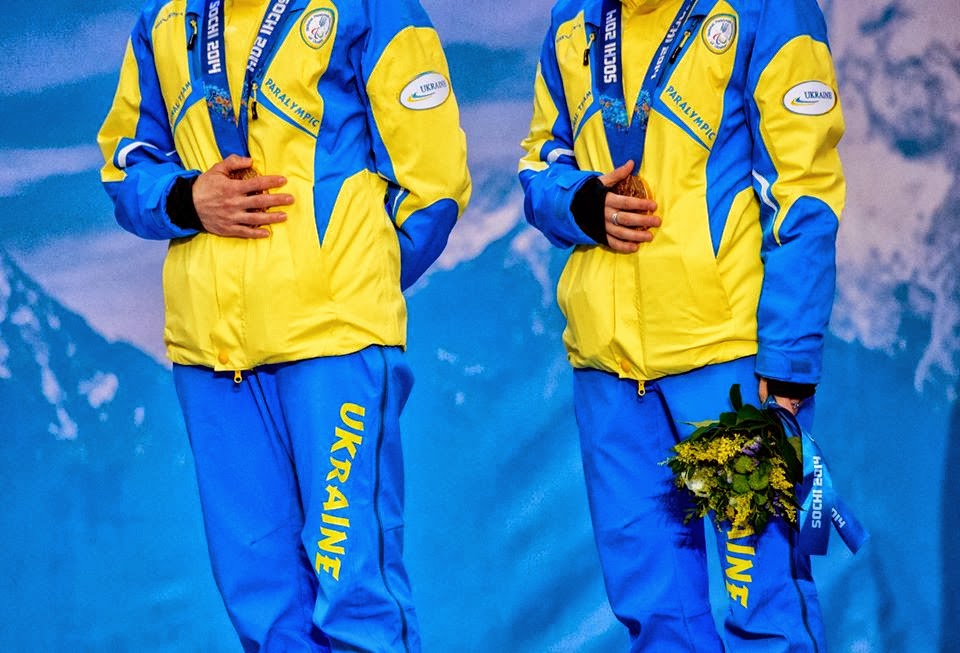 команда украины олимпиада 2014. украина олимпиада 2014. олимпийские игры 2014 в сочи украинская делегация. укр сочи. паралимпиада 2010 закрытия.