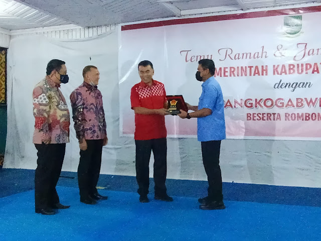 Kapal Perang Cina di Perairan Natuna Utara, Pangkogabwilhan I : Kami Akan Pantau Terus dan Mengawasinya Kapal Perang Cina di Perairan Natuna Utara, Pangkogabwilhan I : Kami Akan Pantau Terus dan Mengawasinya