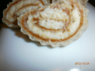 FOI DE NAPOLITANA CU NUCA  DE COCOS