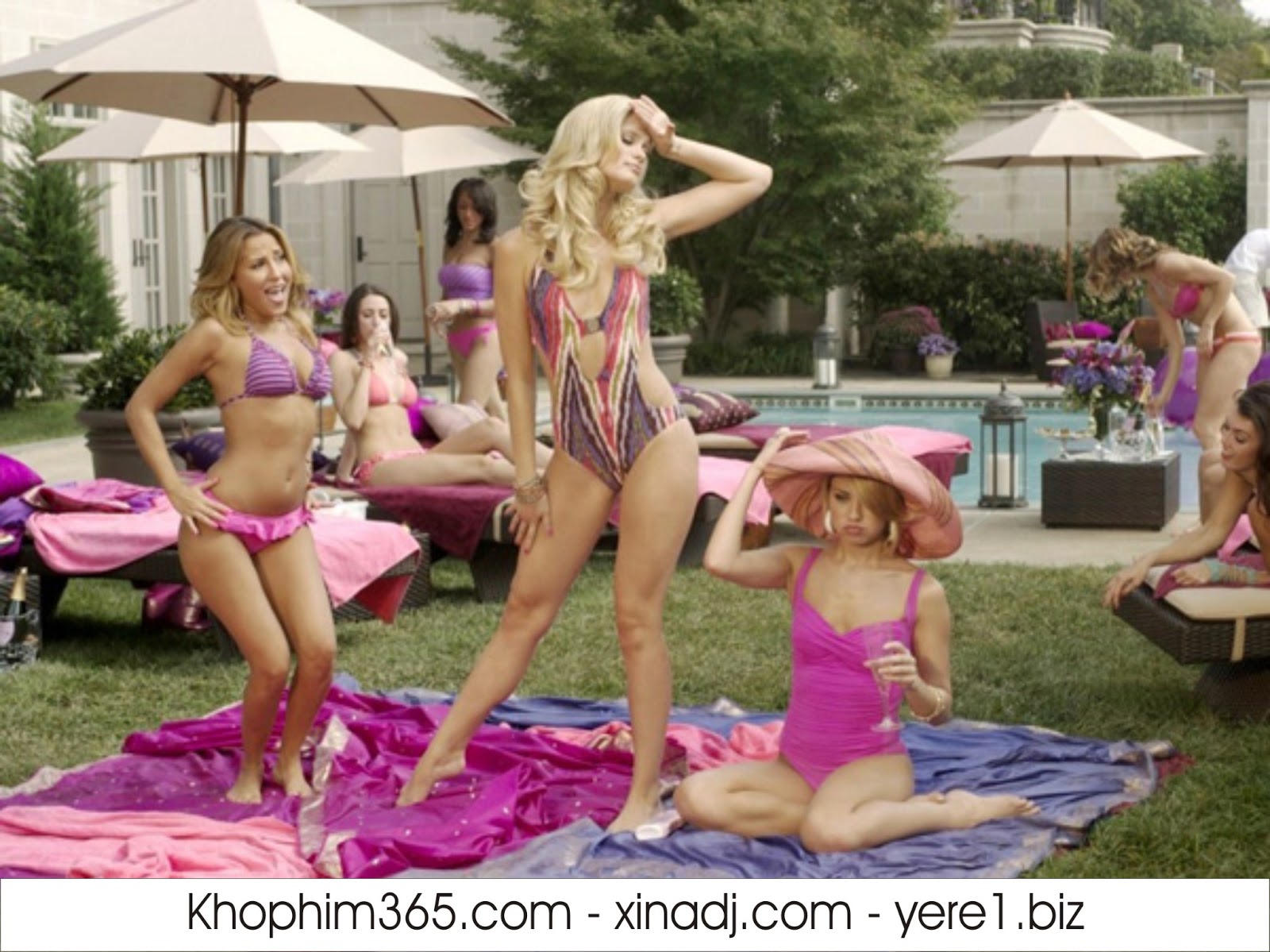 величайший шоумен кадры. дрю сили безумно влюбленный. безумный мюзикл. безумный мюзикл. величайший шоумен соловей.