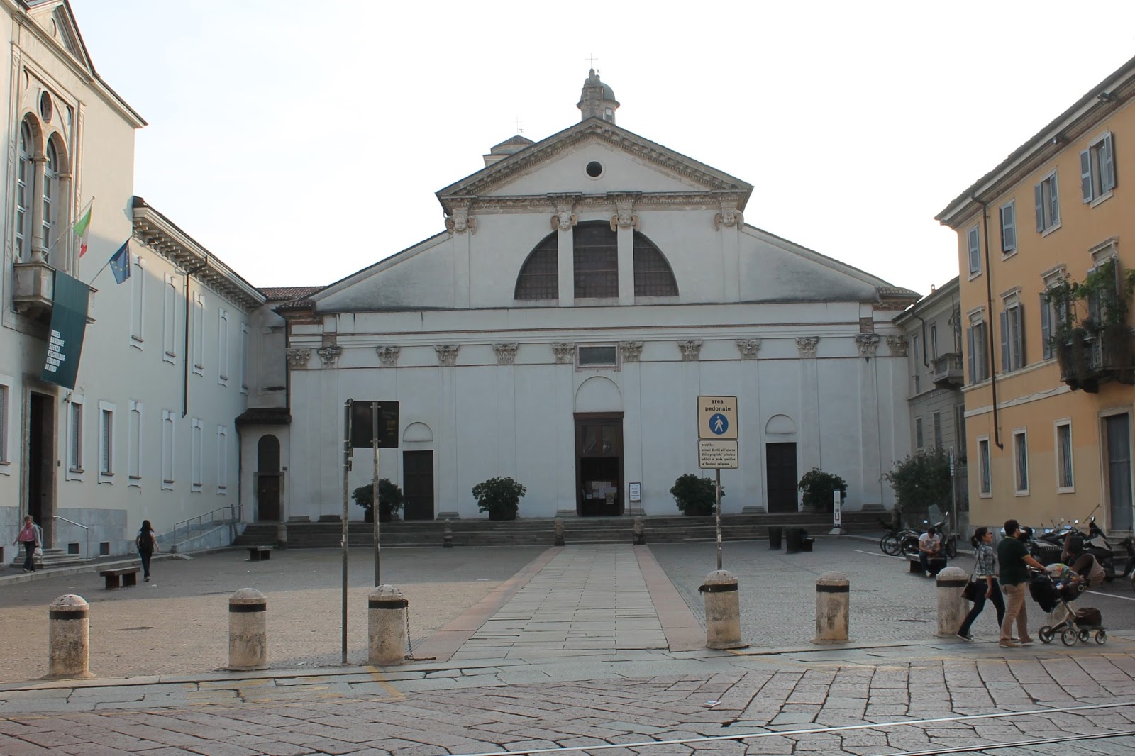 Milanocuriosa VIA SAN VITTORE