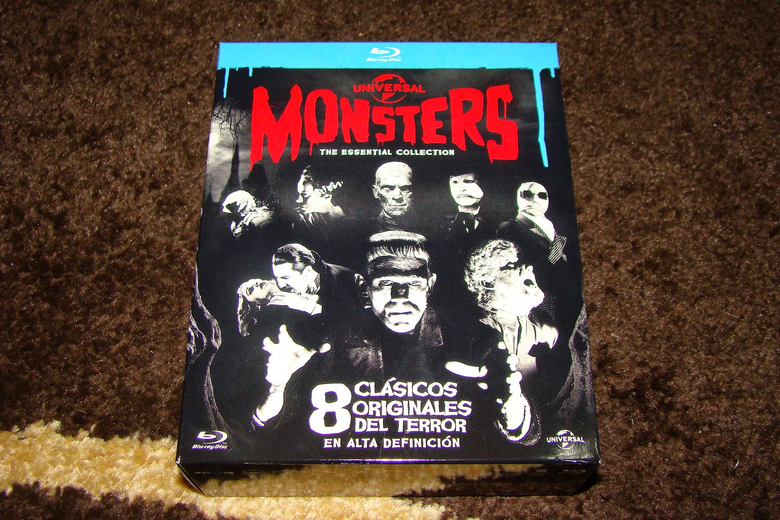 Universal Monsters: The Essential Collection