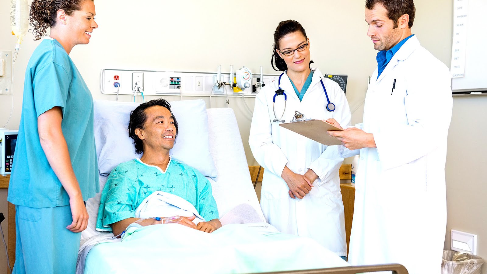 Difference Between Medical Assistant And Nurse Medi Choices difference-between-medical-assistant-and-nurse-medi-choices