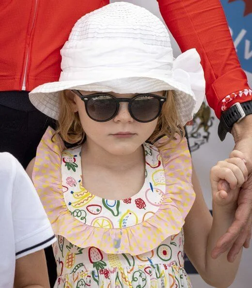 Prince Albert, Prince Jacques and Princess Gabriella. Gareth Wittstock, participated in the race. The race end at the Yacht Club de Monaco