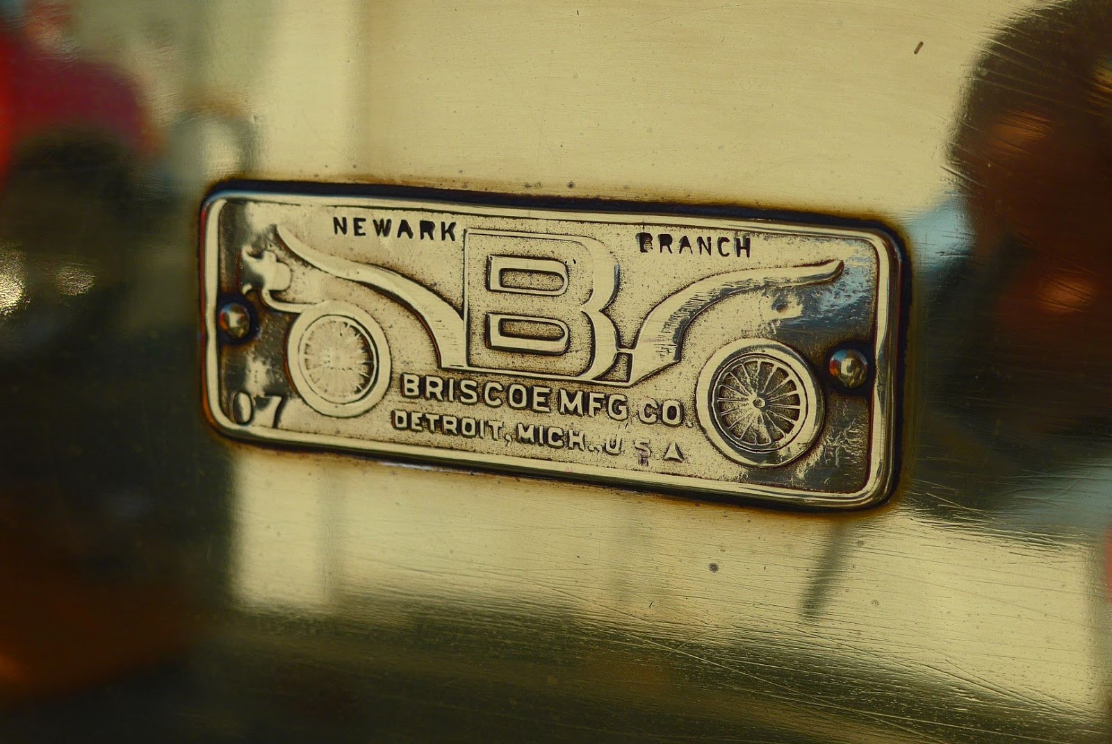 American Auto Emblems MAXWELL