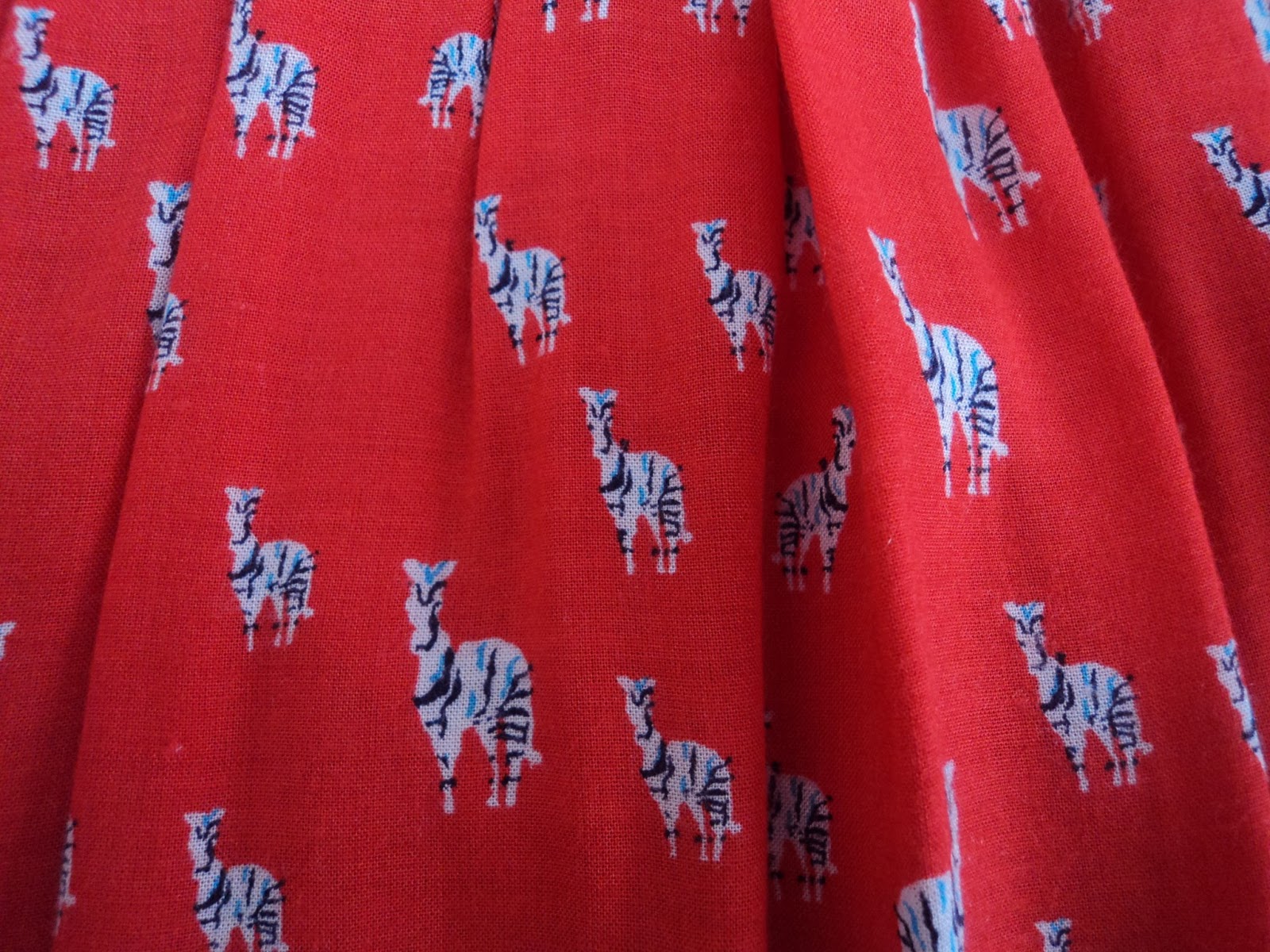 Dona Filó Bazar Saia Mini Zebras da Zara