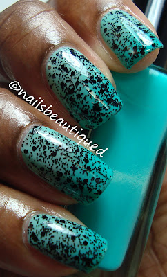 Teal gradient with black hex glitter