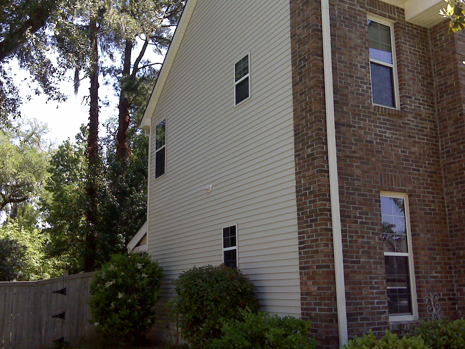 Pressure Washing Charleston l Summerville l West Ashley l Daniel