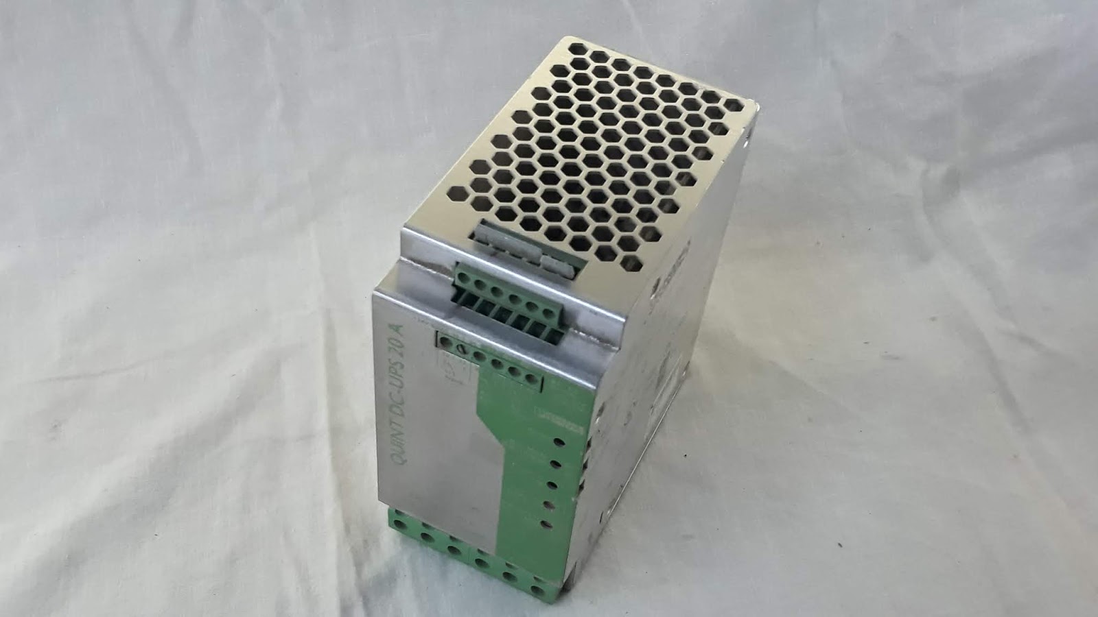 PHOENIX QUINT DCUPS 20A UNINTERRUPTIBLE POWER SUPPLY UNIT