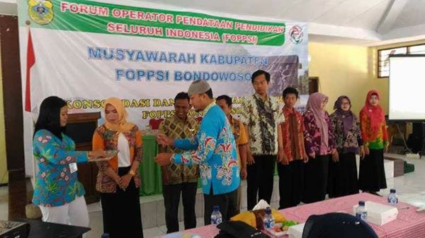 MUSKAB SEKALIGUS PROSESI PENGUKUHAN FOPPSI KAB. BONDOWOSO JAWA TIMUR