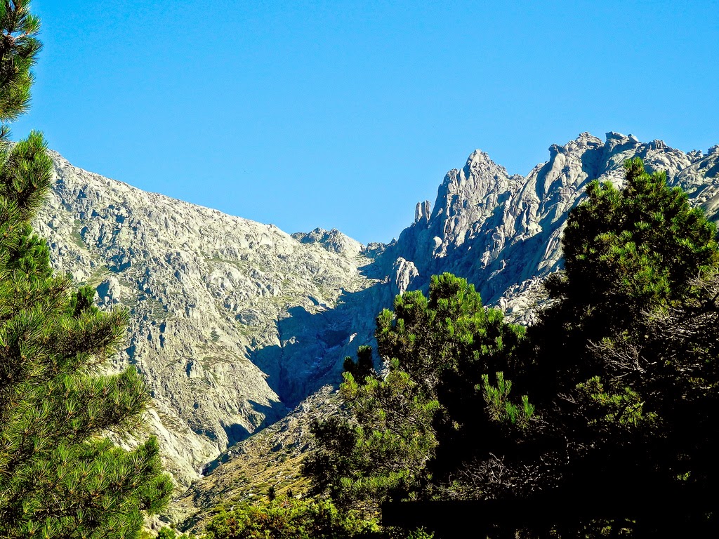 Foto de Los Galayos - Nogal del Barranco en Guisando, Ávila