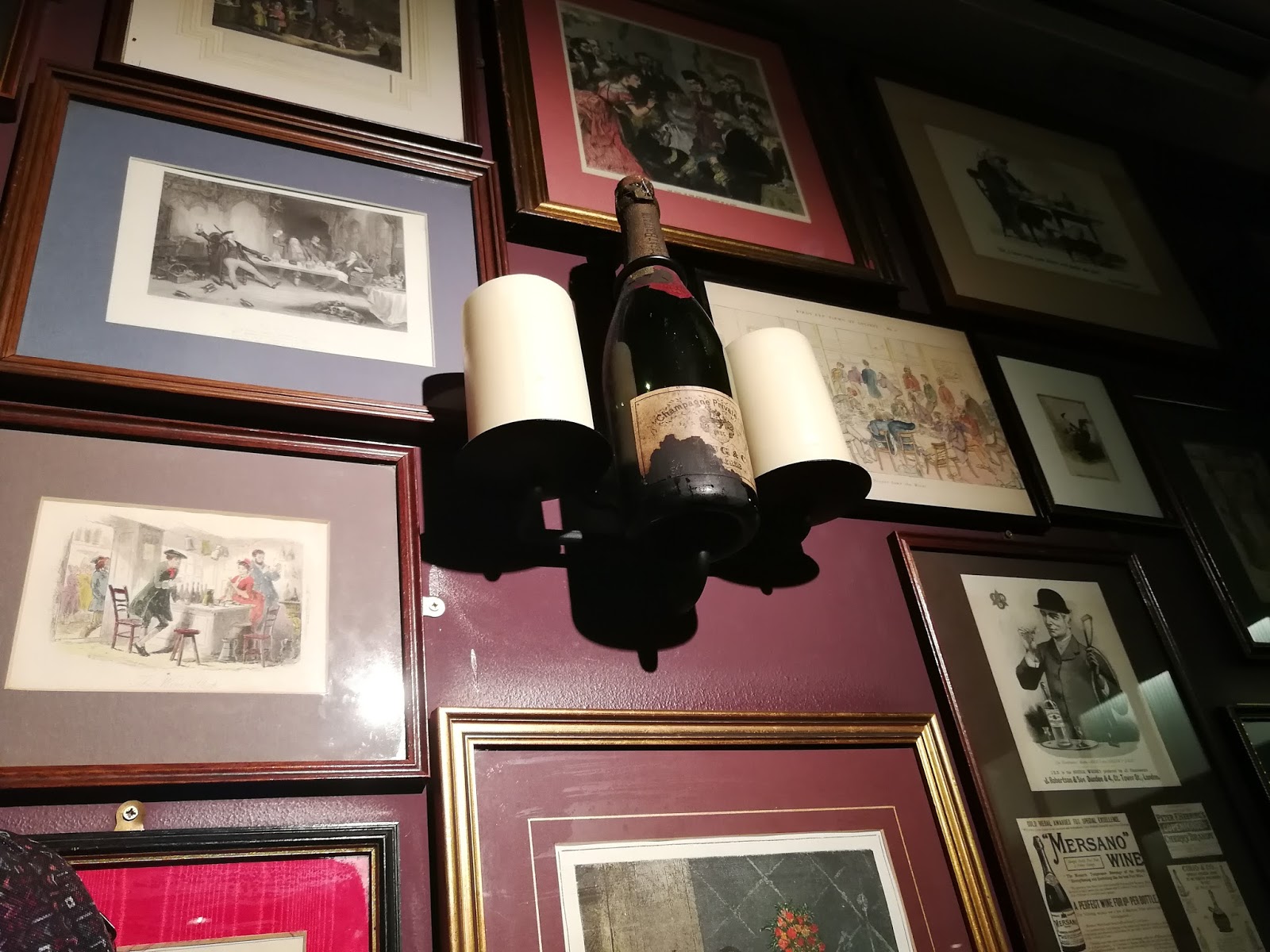 Anna, Look! Bar review THE JAMAICA WINE HOUSE (Monument)