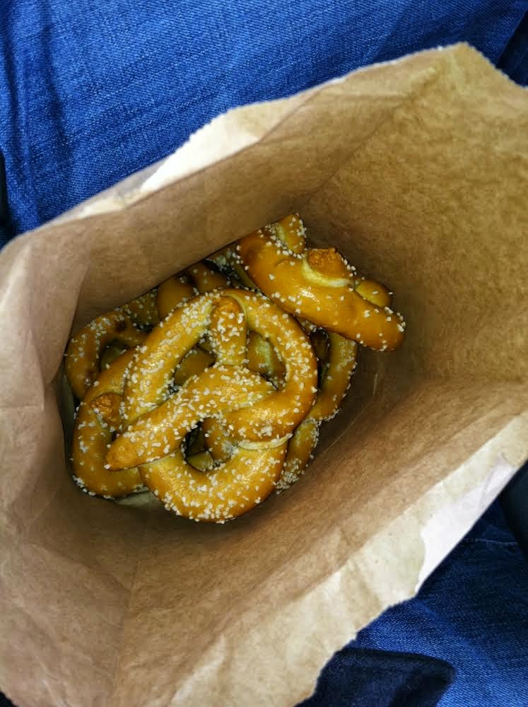 ON LOCATION Woodman Fen Dayton, OH Rogue Birders