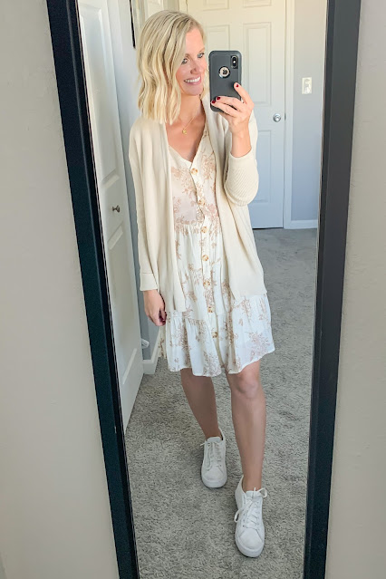 Real-Life Mom Outfit of the day round up for September