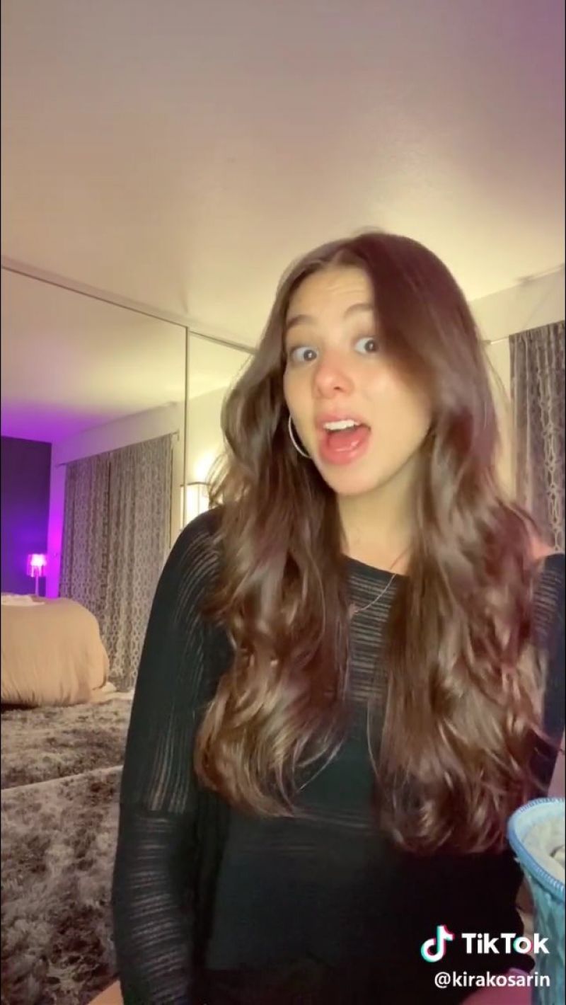 Kira Kosarin – Social Media 11/30/2019