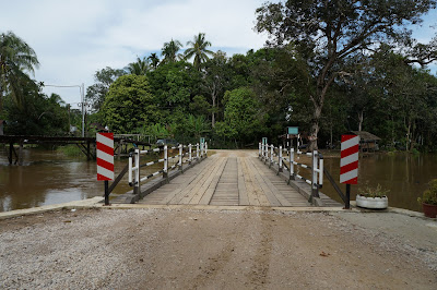Jembatan Kampung Pintasan Tiris Bekenu Jembatan Kampung Pintasan Tiris Bekenu
