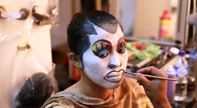 Sejarah Awal Tata Rias Teater