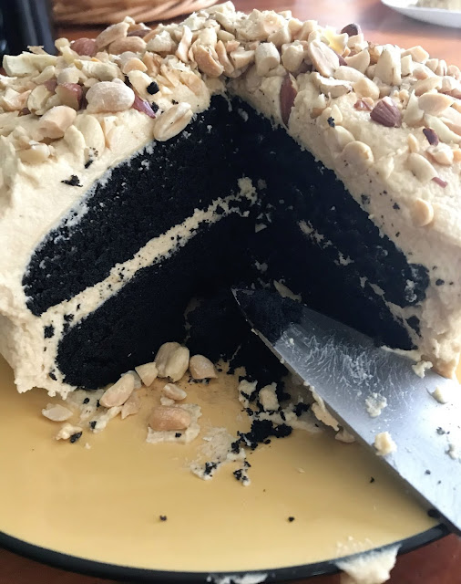 sherrys pickings Chocolate Peanut Butter Cake a là Nigella Lawson