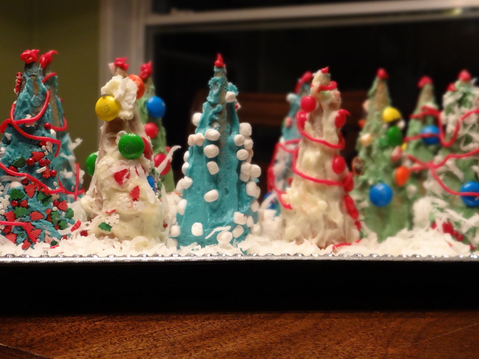 Busy Hands Blessed Hearts Christmas Tree Waffle Cones!