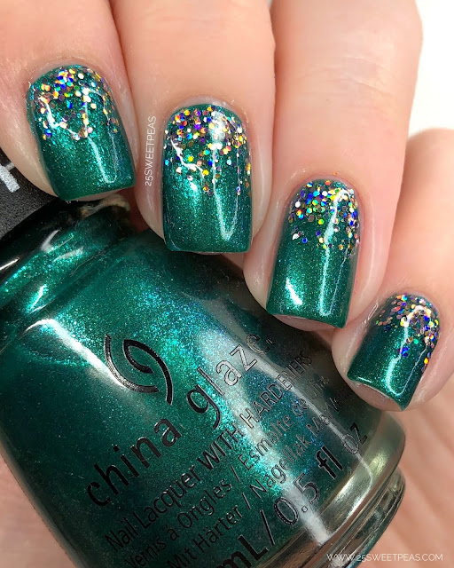 Most beautiful and attractive red christmas nails 2019 Easy Last Minute Christmas Nail Art — 25 Sweetpeas