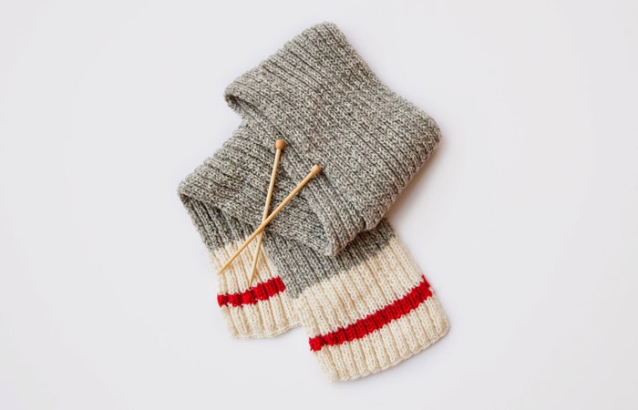 Knit a Scarf! A Beginners Guide to Knitting | Poppytalk