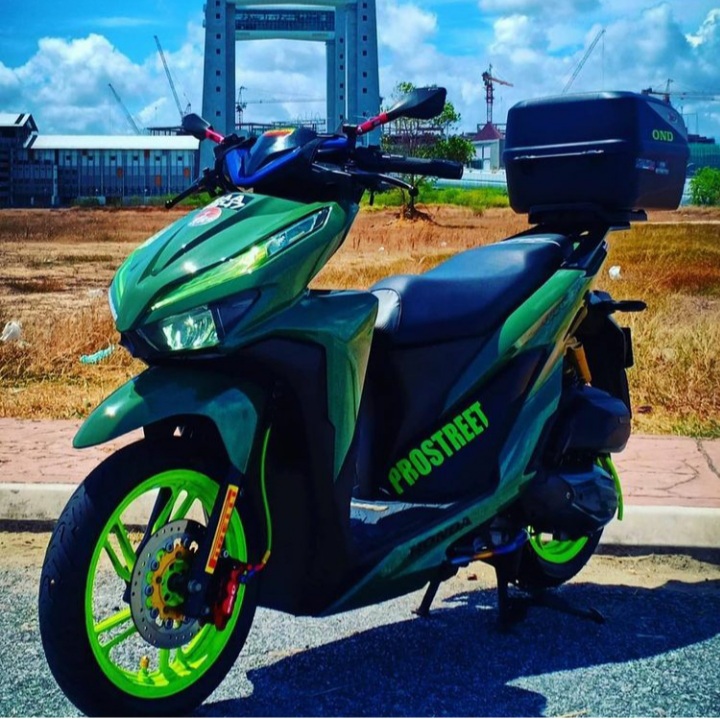 Modifikasi Vario 150 Warna Hijau Polos, Original, Metalik, Stabilo