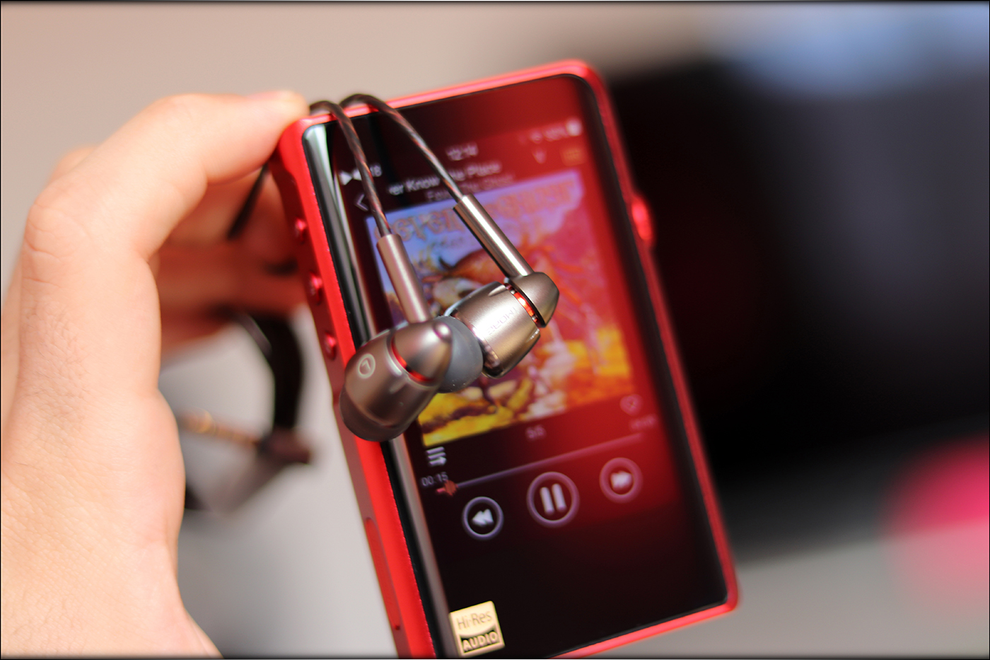 1MORE Quad Driver InEar Headphones (Earphones/Earbuds) with Apple iOS