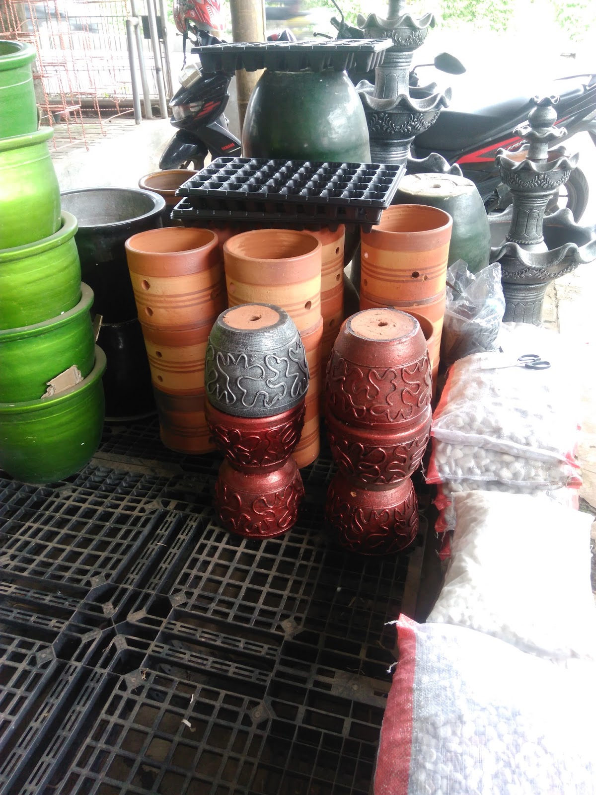 Jual Pot Minimalis  Pot  Gerabah Pot  Keramik Pot  