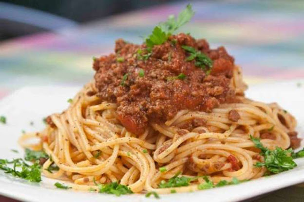 Μακαρονάδα μπολονέζ, για χορτοφάγους