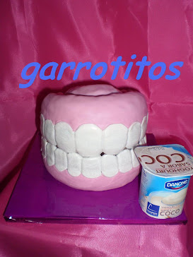 tarta de dentadura postiza para la mejor dentista