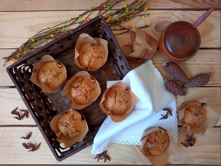 Muffins de calabacín y frutos secos. Deayuno, merienda, cena, receta de aprovechamiento, saludable, healthy, fit, con horno, Cuca