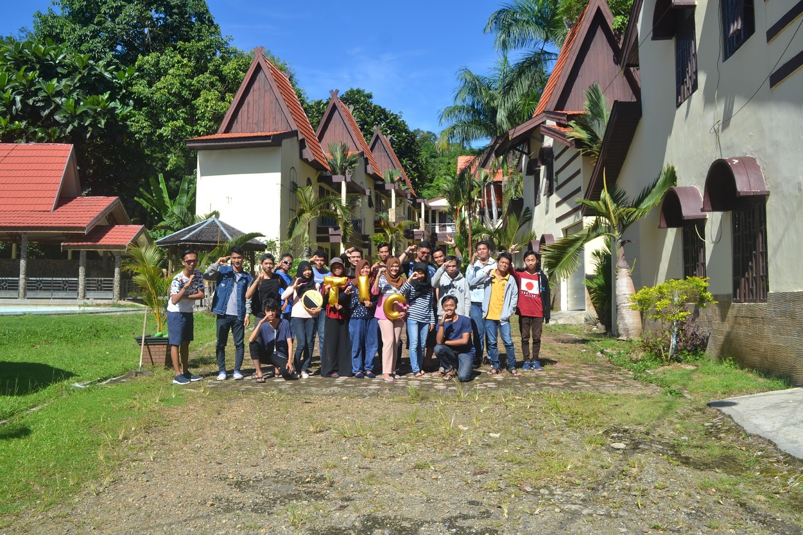 Pemandian air panas tanuhi