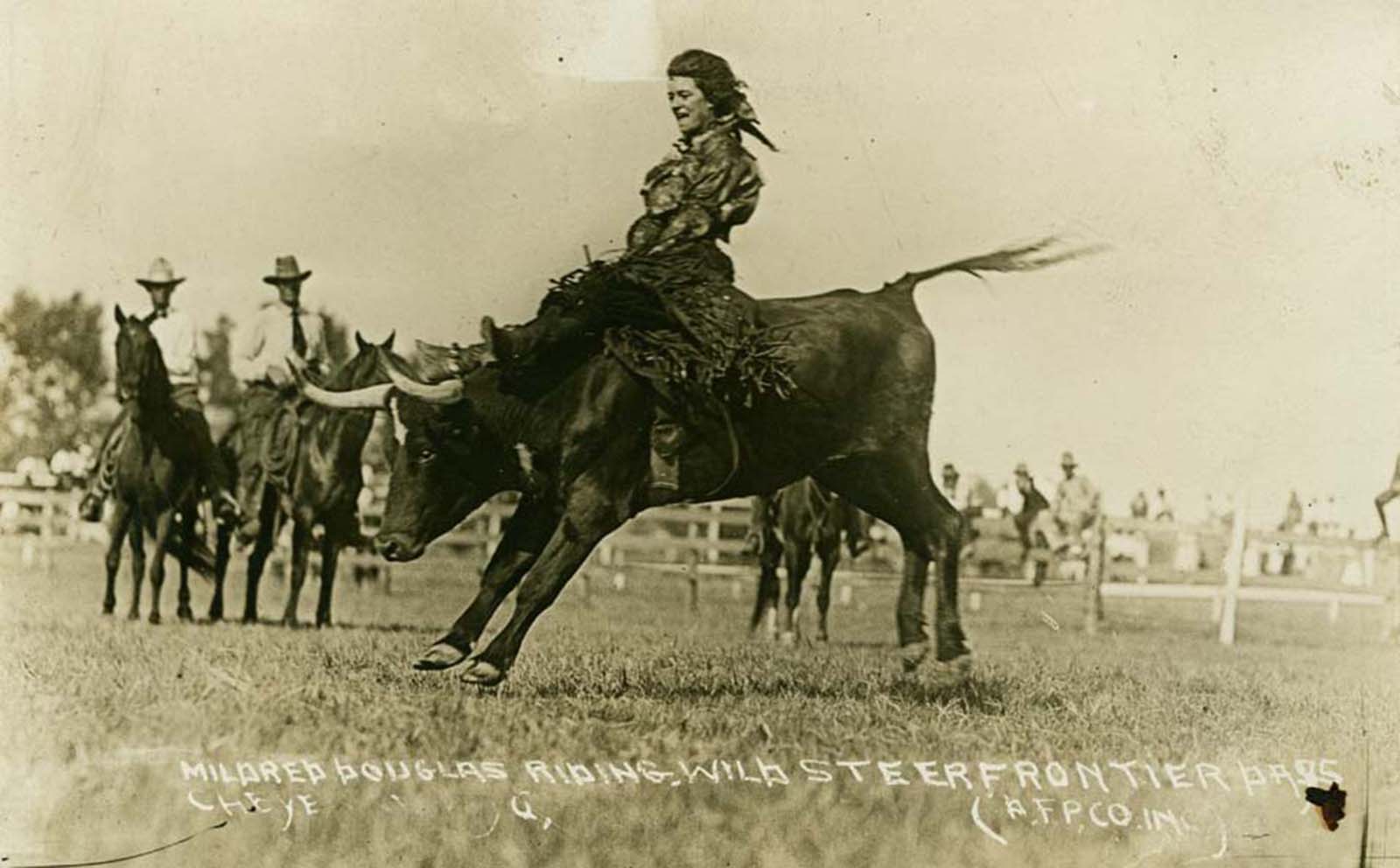 cowgirls west photographs